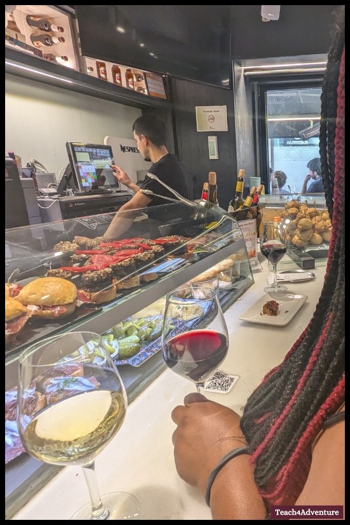 Discover Burgos Calle San Lorenzo Bar with Pintxos