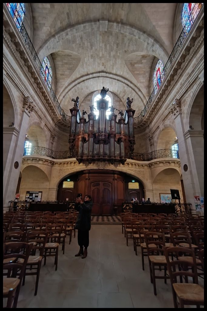 4-days in Bordeaux The Organ in The Notre Dame in Bordeaux