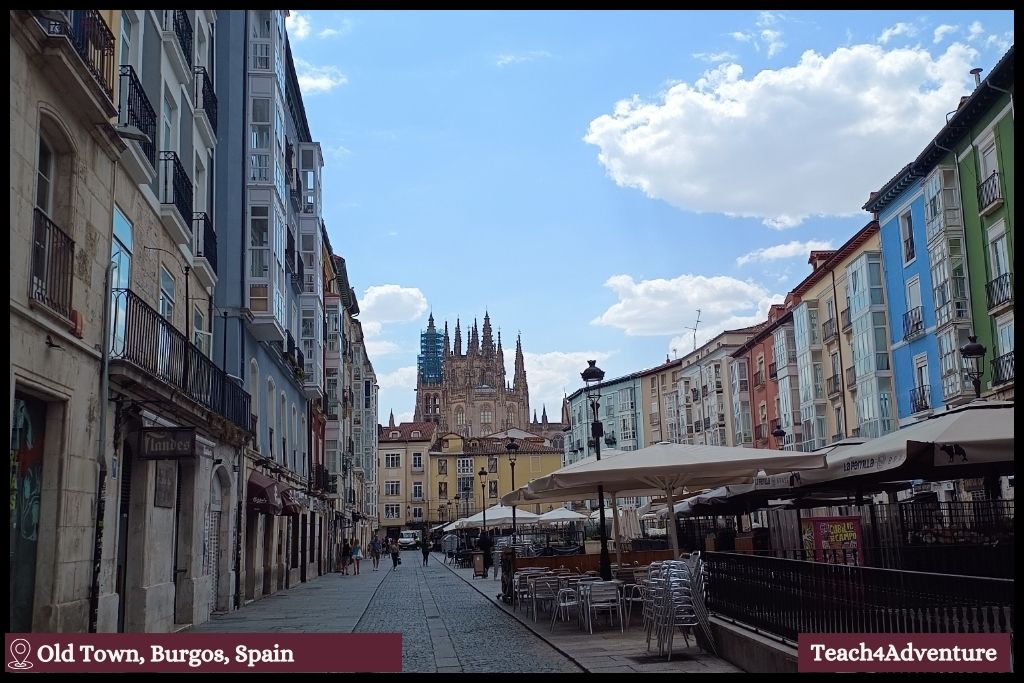 Discover Burgos and explore the old town and plaza mayor