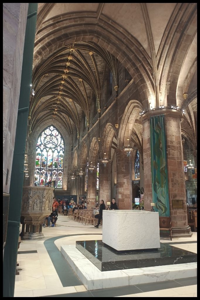 St Giles' Cathedral Centralized Sanctuary 